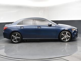 Thumbnail - 2022 Mercedes-Benz A-Class