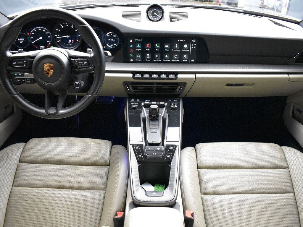 image-14 2022 Porsche 911