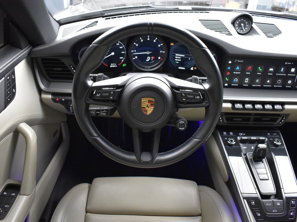 image-15 2022 Porsche 911