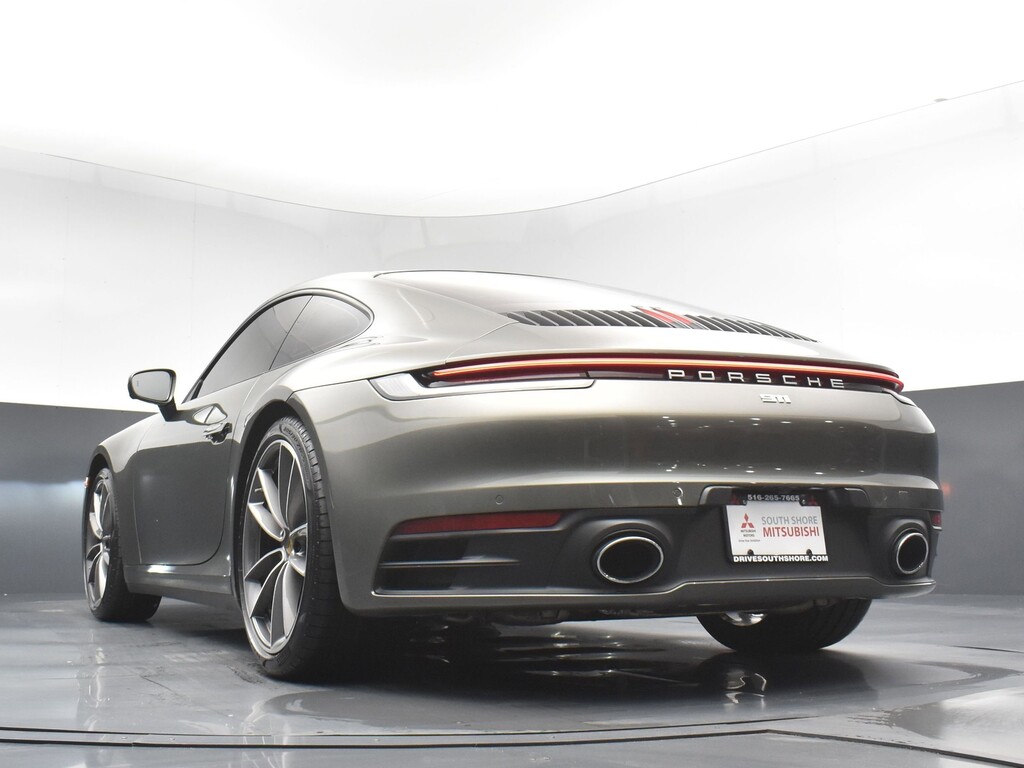image-27 2022 Porsche 911