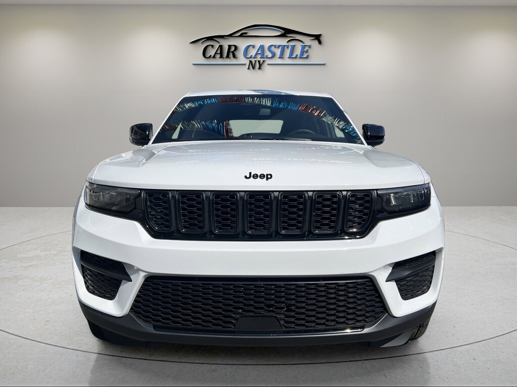 image-2 2024 Jeep Grand Cherokee