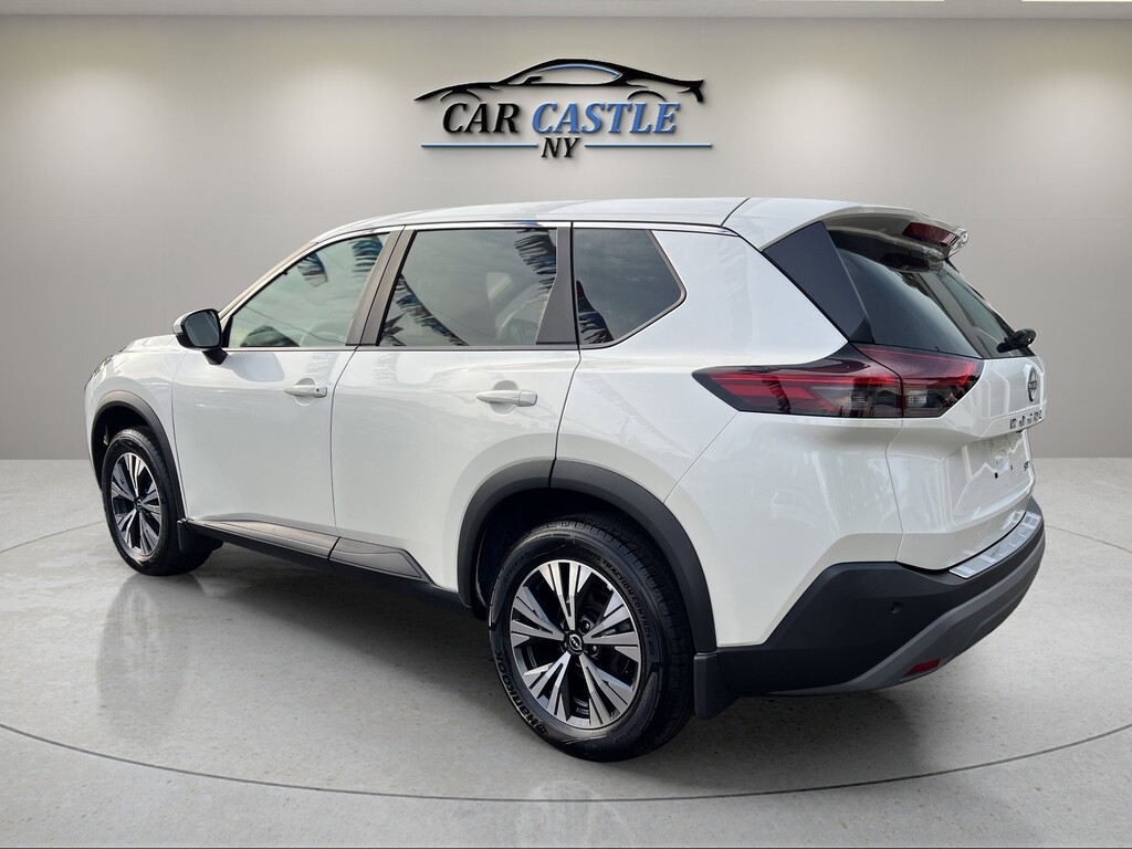 image-10 2023 Nissan Rogue