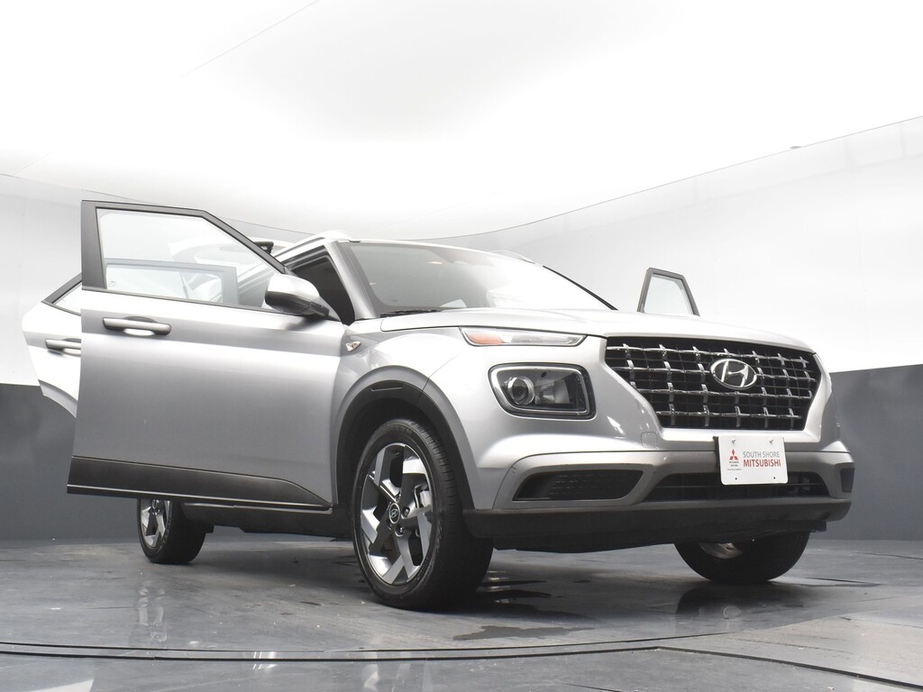 image-31 2023 Hyundai Venue