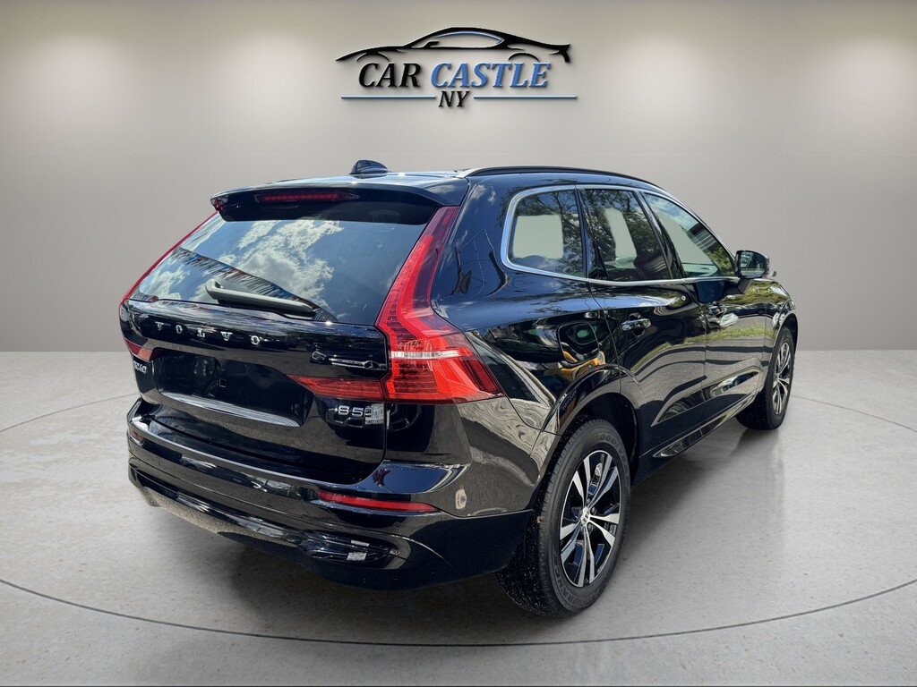 image-6 2023 Volvo XC60