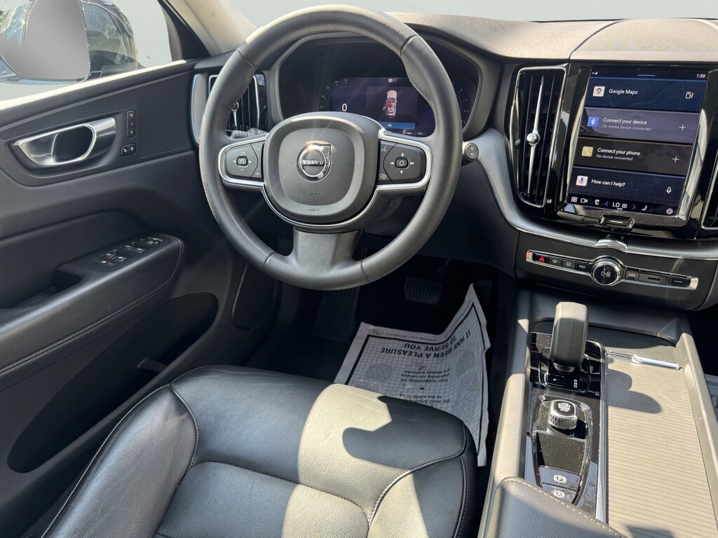 image-34 2023 Volvo XC60