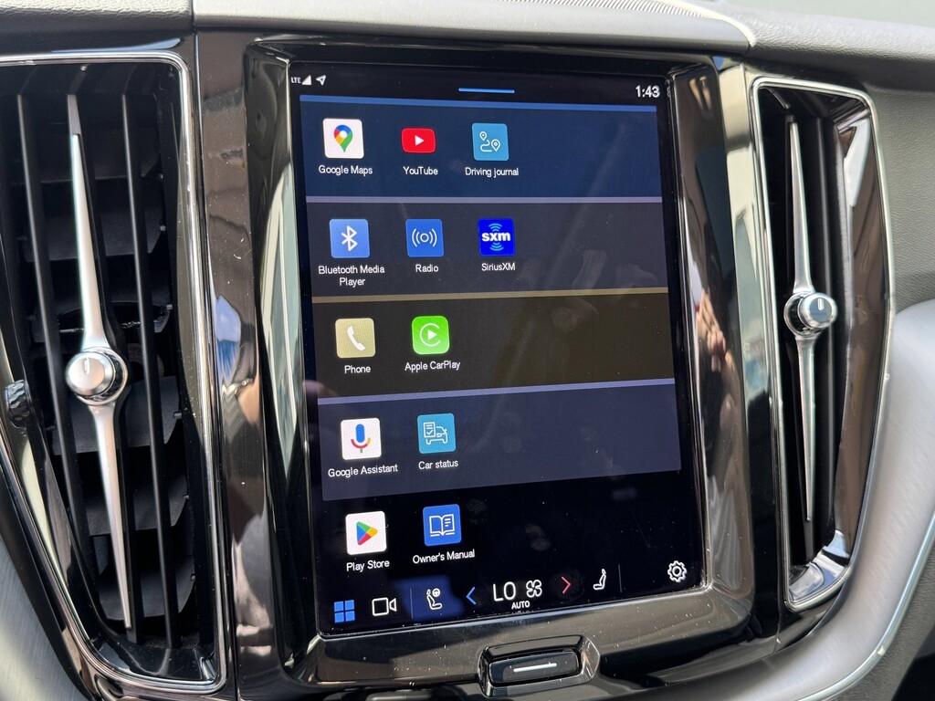 image-41 2023 Volvo XC60