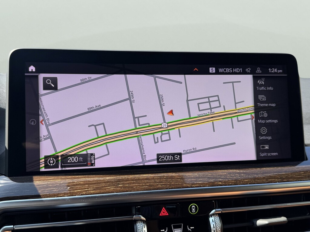 image-43 2022 BMW X3