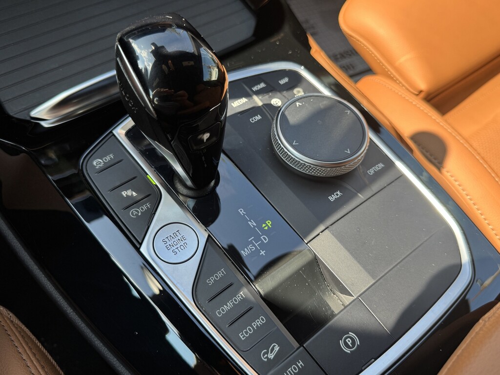 image-47 2022 BMW X3