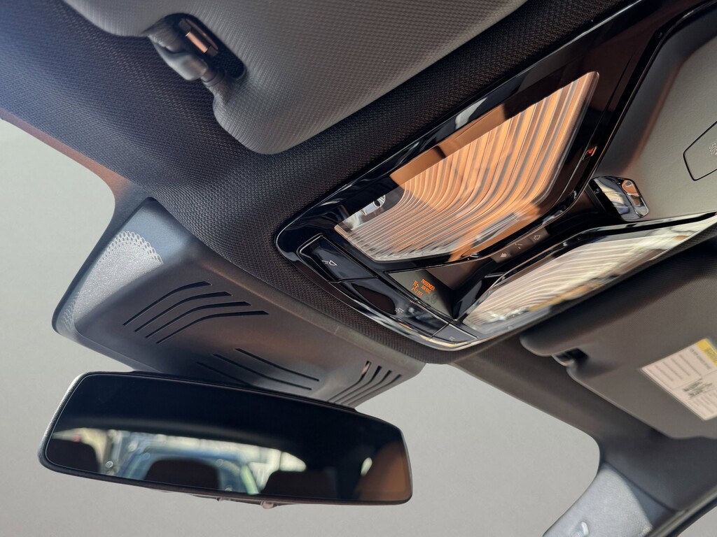 image-48 2022 BMW X3