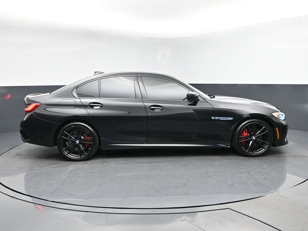 image-2 2021 BMW 3 Series