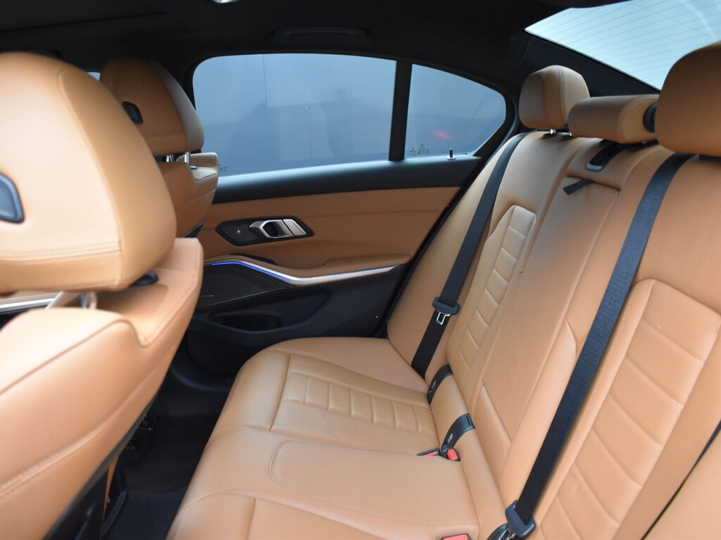 image-7 2021 BMW 3 Series