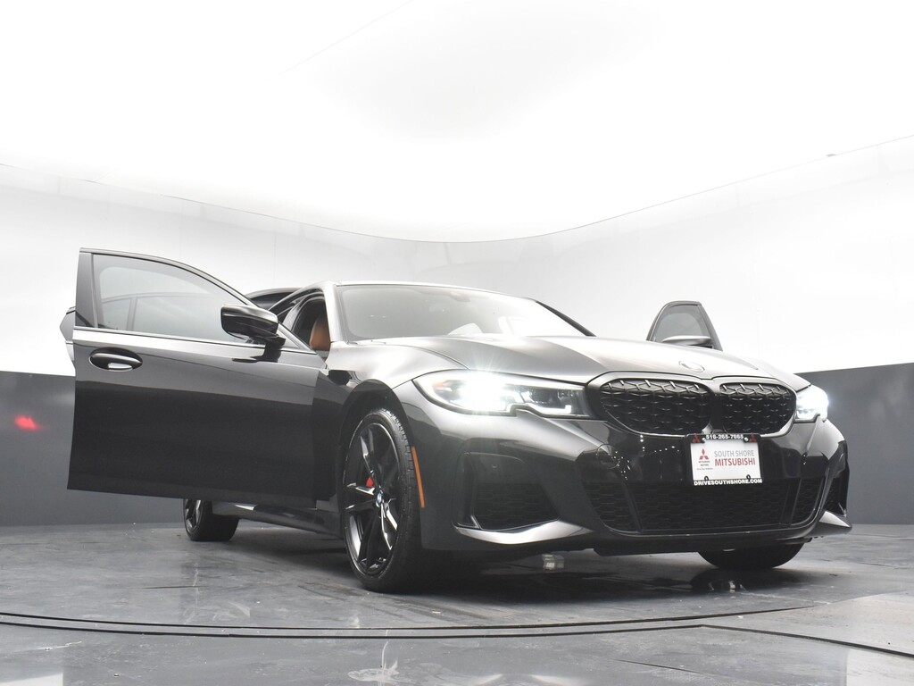 image-30 2021 BMW 3 Series