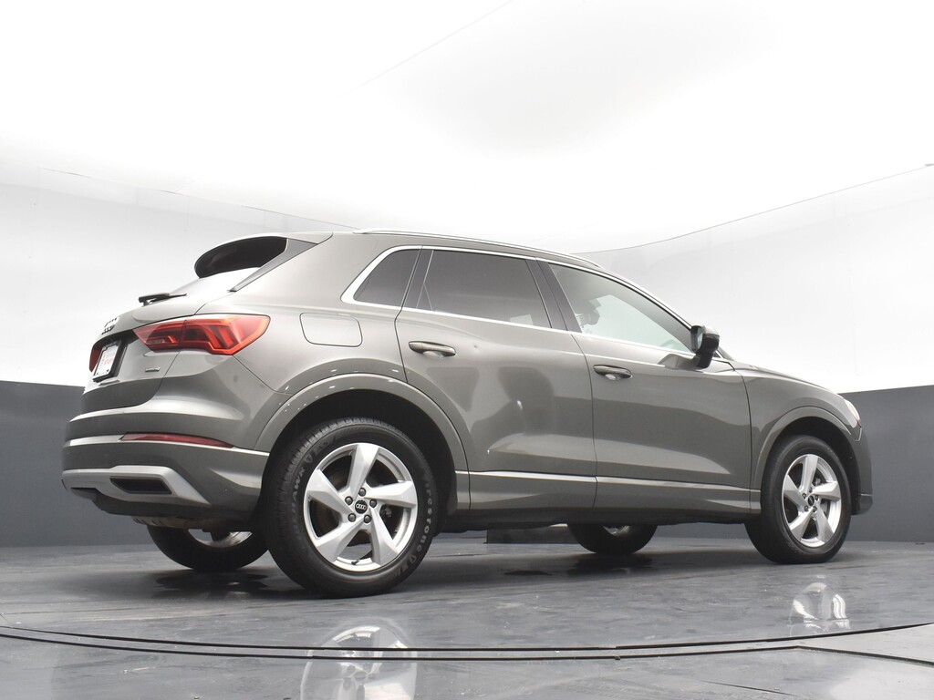 2021 Audi Q3 Located at South Shore Mitsubishi light-box-slides