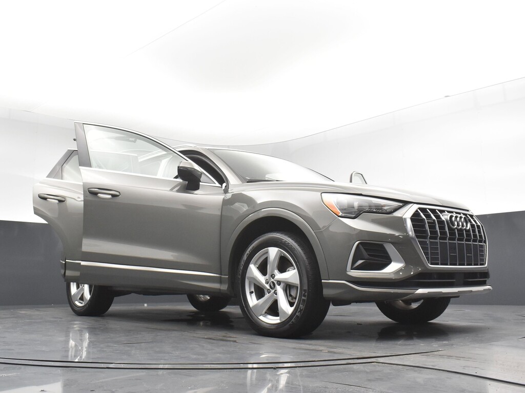 2021 Audi Q3 Located at South Shore Mitsubishi light-box-slides