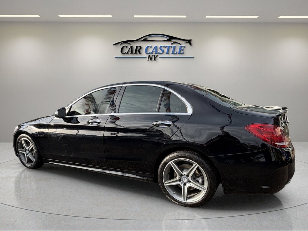 image-10 2017 Mercedes-Benz C-Class