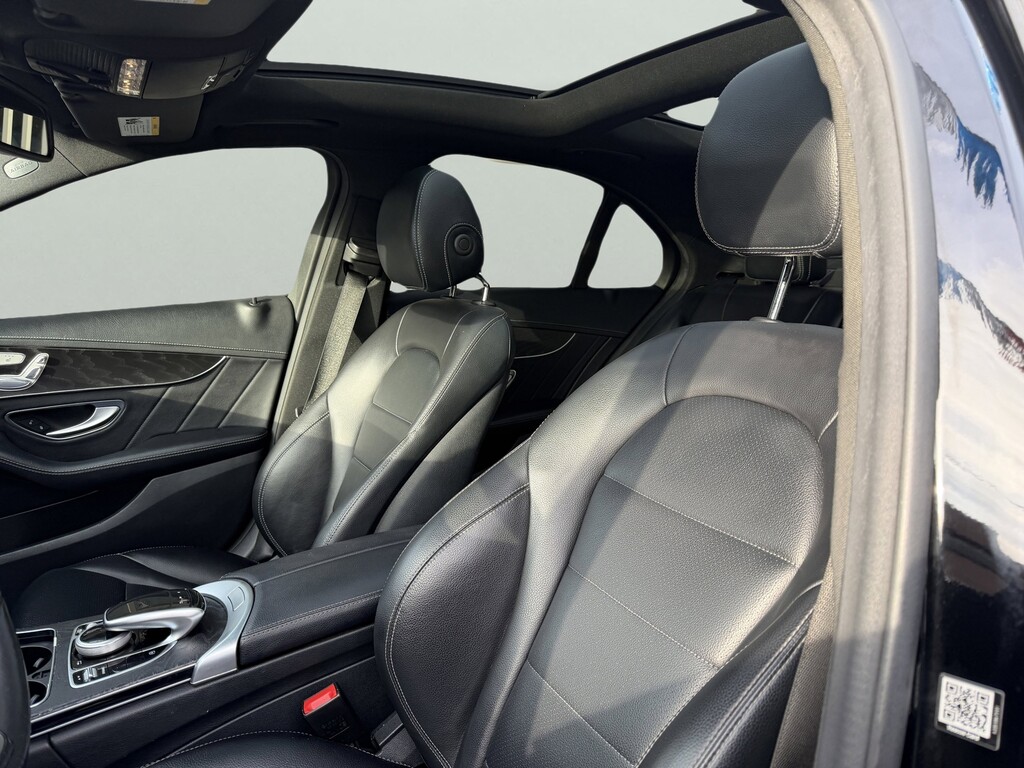 image-24 2017 Mercedes-Benz C-Class