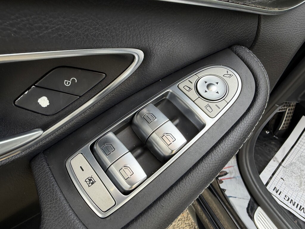 image-27 2017 Mercedes-Benz C-Class