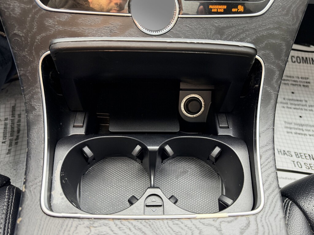 image-32 2017 Mercedes-Benz C-Class