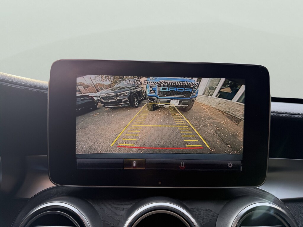 image-34 2017 Mercedes-Benz C-Class