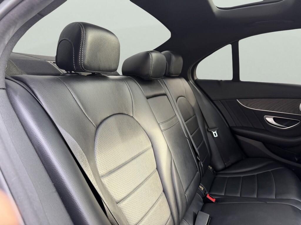 image-39 2017 Mercedes-Benz C-Class