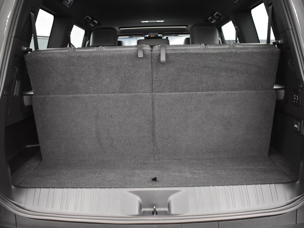 image-13 2024 Lexus GX