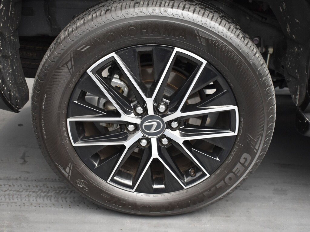 image-16 2024 Lexus GX