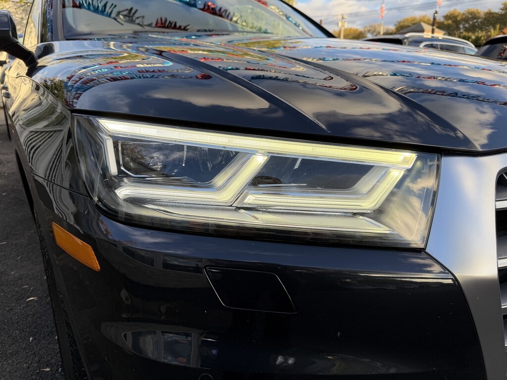 image-13 2020 Audi Q5