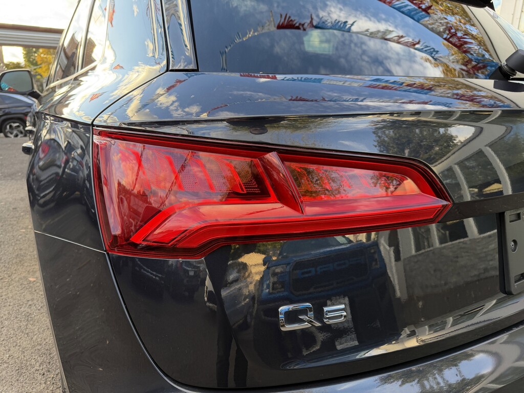 image-15 2020 Audi Q5