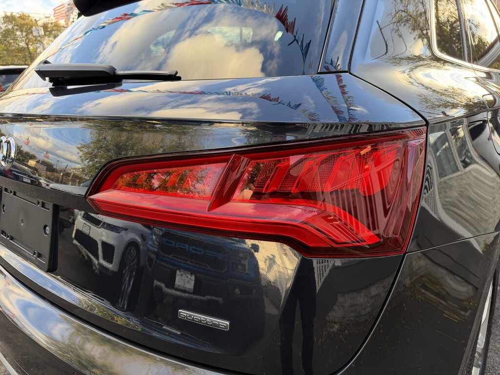 image-16 2020 Audi Q5