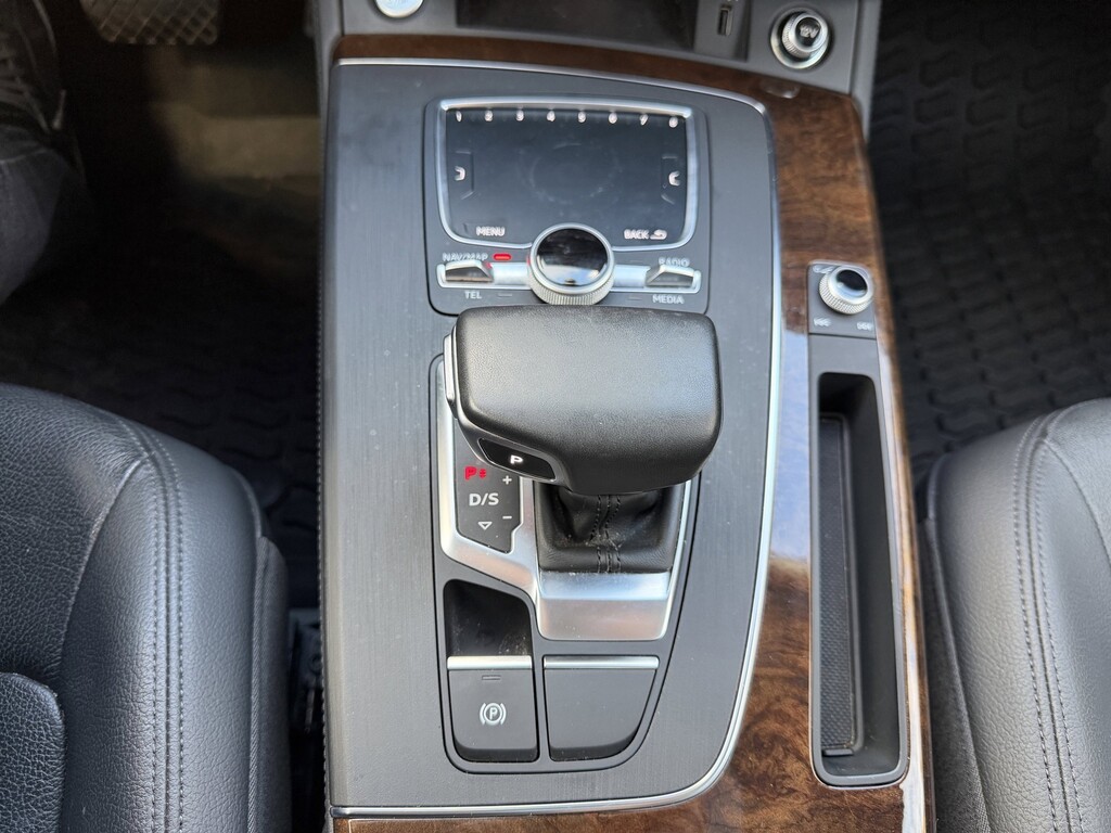 image-34 2020 Audi Q5