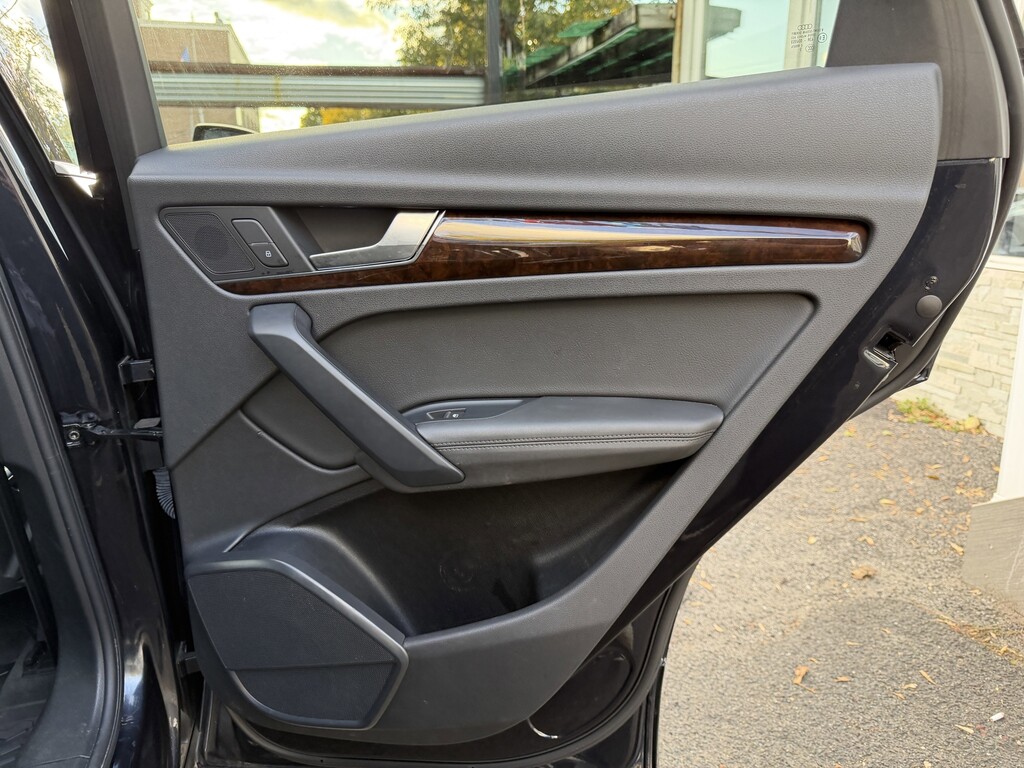 image-41 2020 Audi Q5