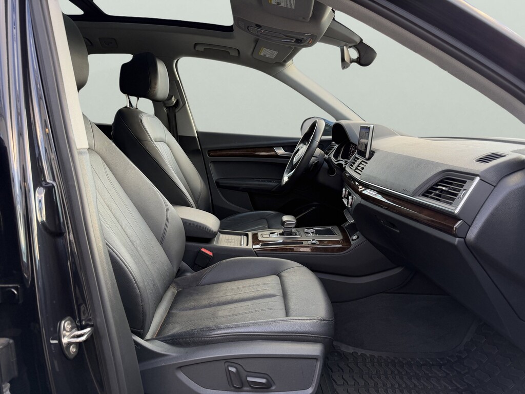 image-42 2020 Audi Q5