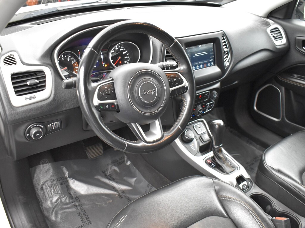 image-10 2019 Jeep Compass