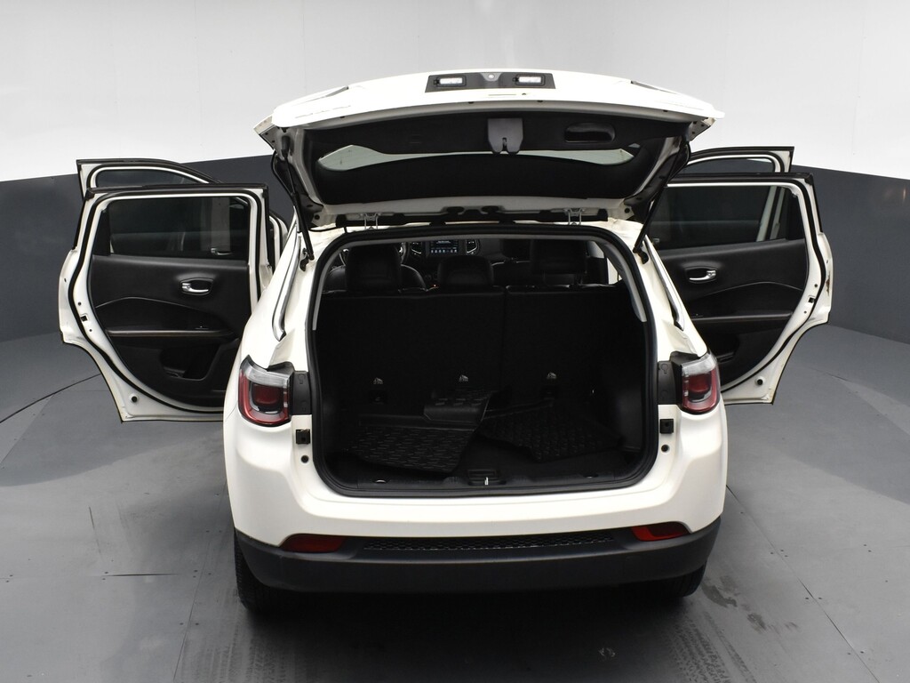 image-25 2019 Jeep Compass