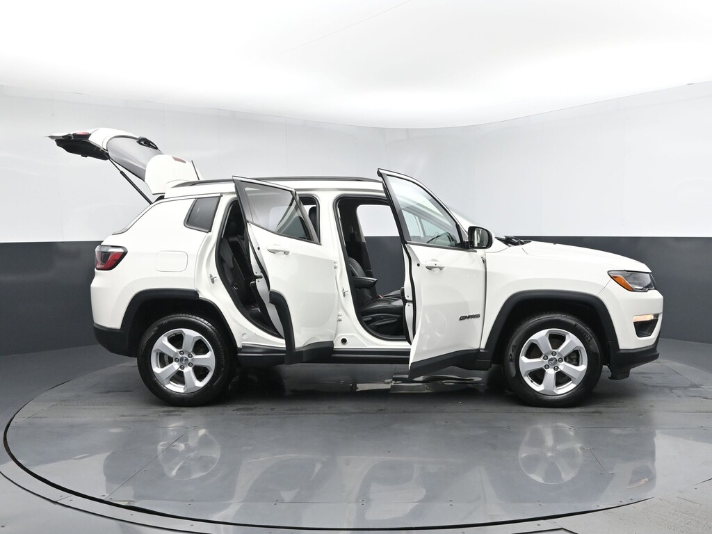 image-28 2019 Jeep Compass