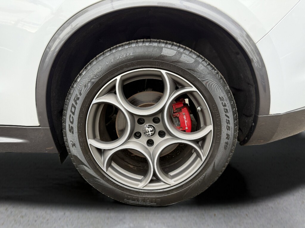 2022 Alfa Romeo Stelvio Located at South Shore Mitsubishi slide-image