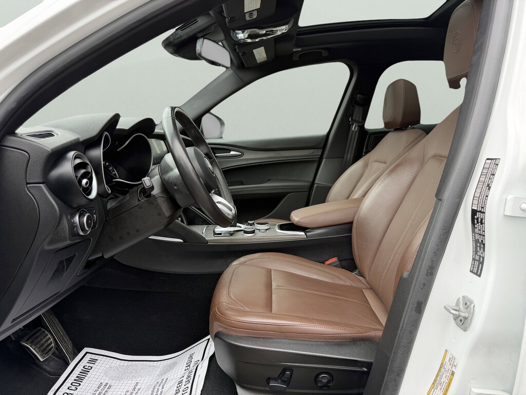 2022 Alfa Romeo Stelvio Located at South Shore Mitsubishi light-box-slides