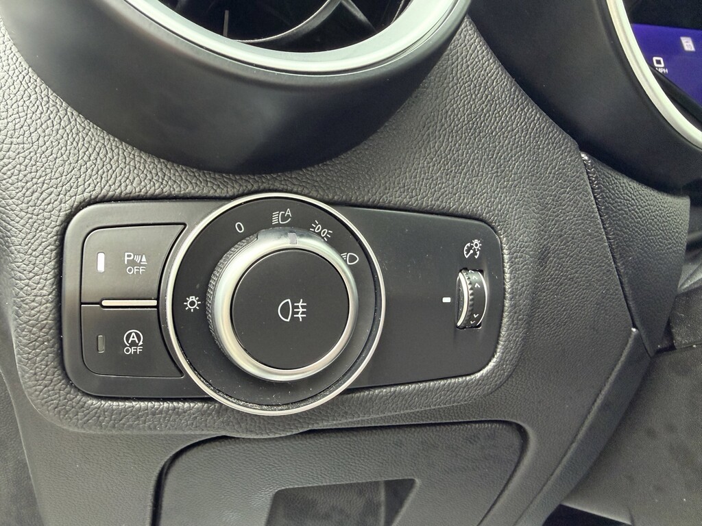 2022 Alfa Romeo Stelvio Located at South Shore Mitsubishi light-box-slides