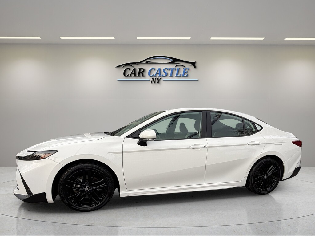 image-12 2025 Toyota Camry