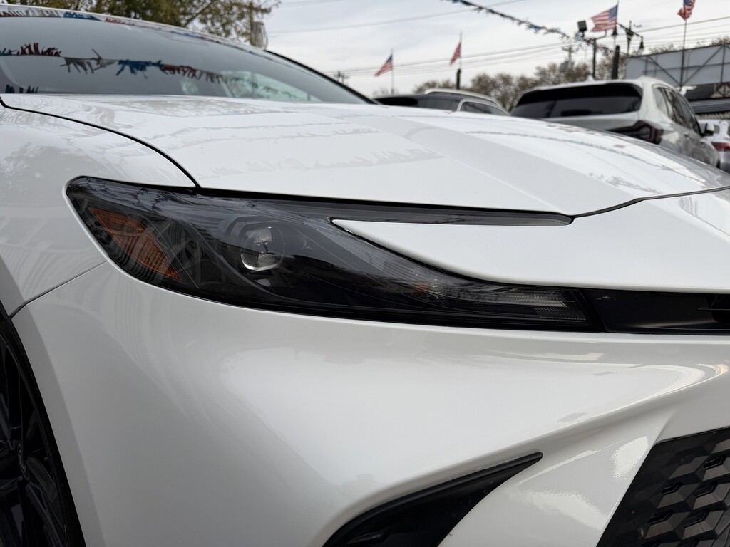 image-13 2025 Toyota Camry