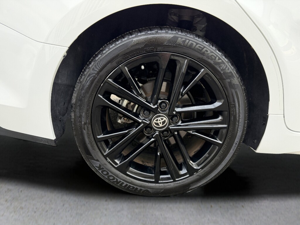 image-19 2025 Toyota Camry