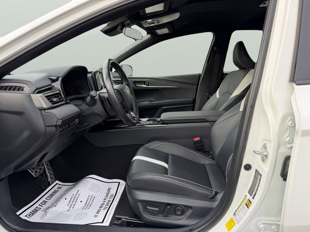 image-24 2025 Toyota Camry