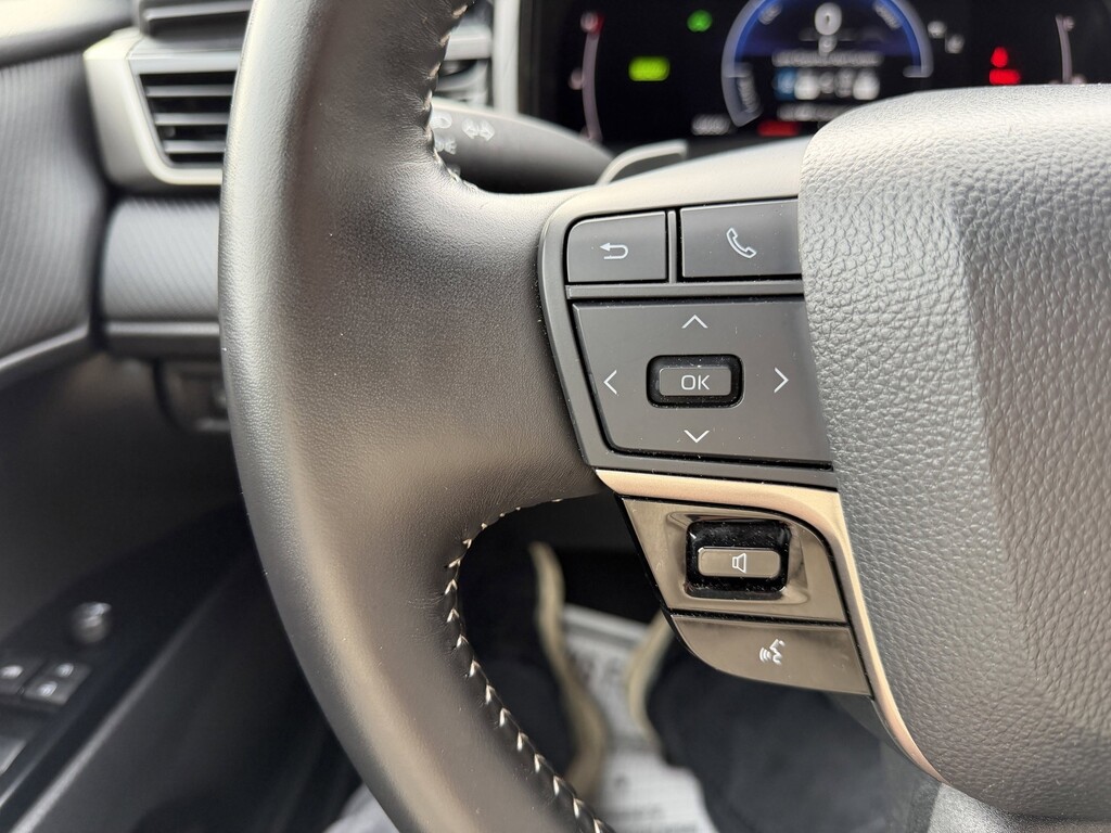 image-29 2025 Toyota Camry