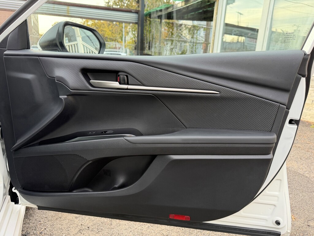 image-45 2025 Toyota Camry
