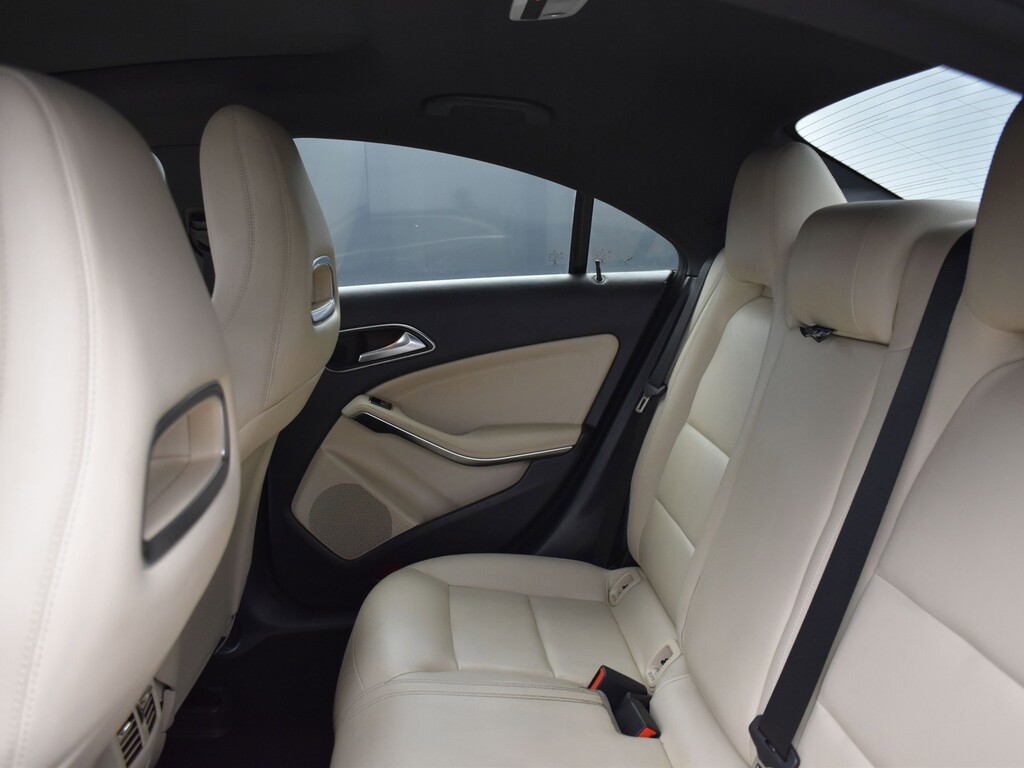 image-6 2014 Mercedes-Benz CLA-Class