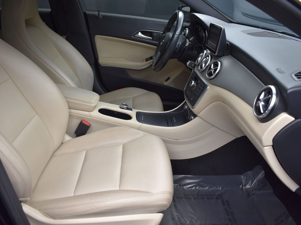 image-16 2014 Mercedes-Benz CLA-Class
