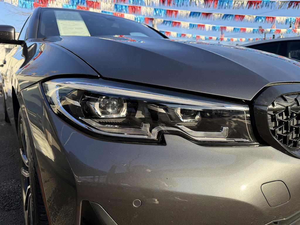 image-14 2021 BMW 3 Series