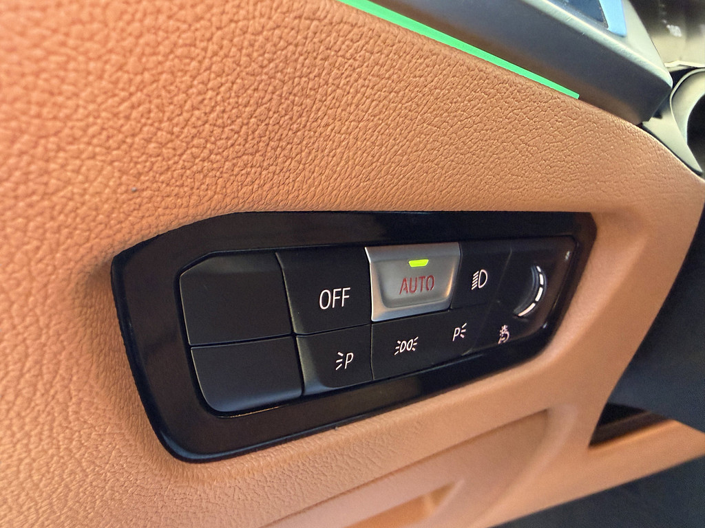 image-21 2021 BMW 3 Series