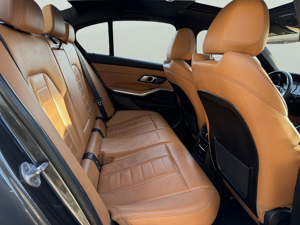 image-35 2021 BMW 3 Series