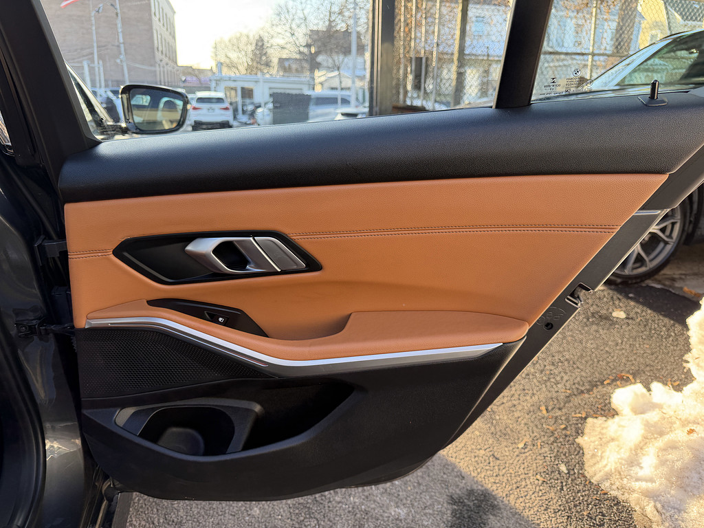 image-37 2021 BMW 3 Series